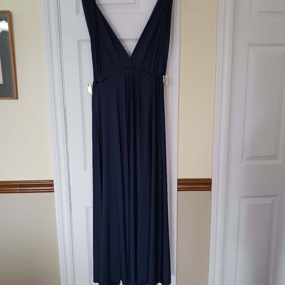 Prom/bridesmaid dress - Picture 3 of 4